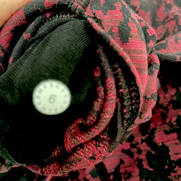 LULULEMON Leggings/ Burgundy-Black/6 - Picture 5 of 5